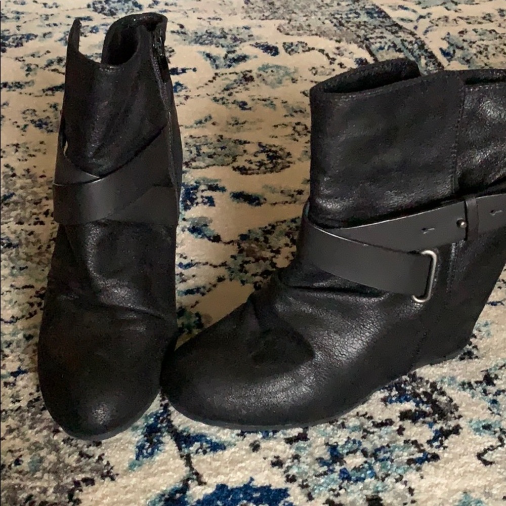 Black Booties